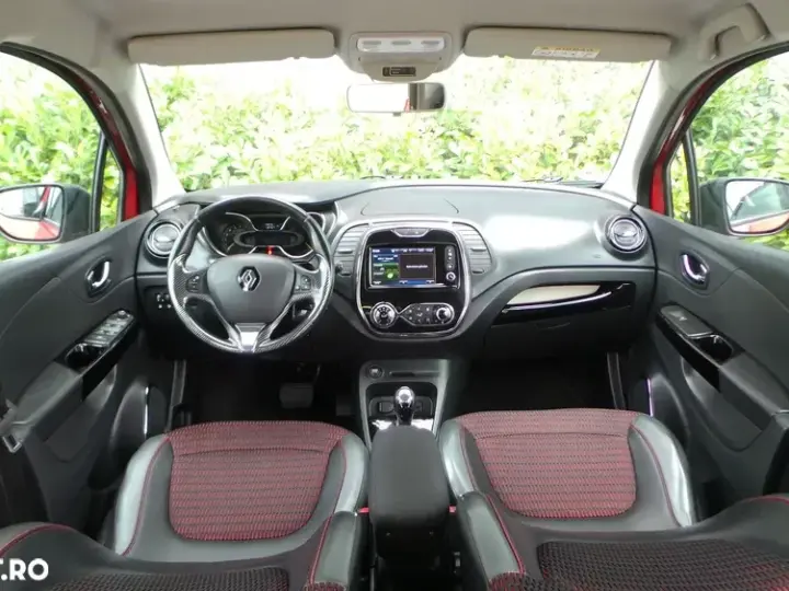 Renault Captur I TCe 120 EDC Helly Hansen