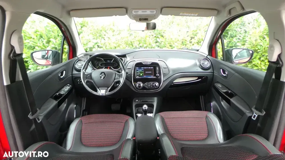 Renault Captur I TCe 120 EDC Helly Hansen — imagine 5