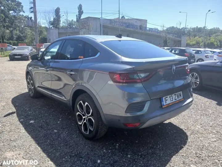 Renault Arkana E-TECH Intens
