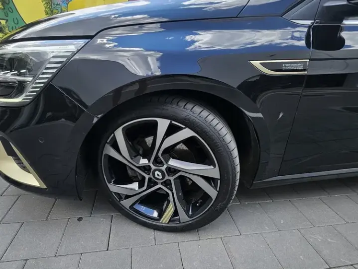 Renault Mégane IV TCe 160 GPF EDC GT LINE