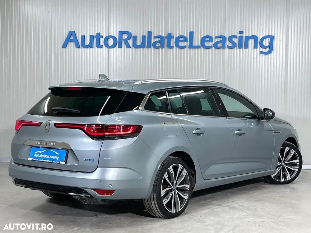 Renault Mégane IV E-TECH 160 BUSINESS EDITION — imagine 3