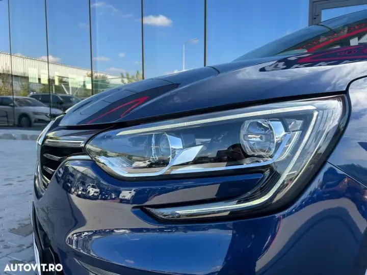 Renault Mégane IV BLUE dCi 115 EDC INTENS