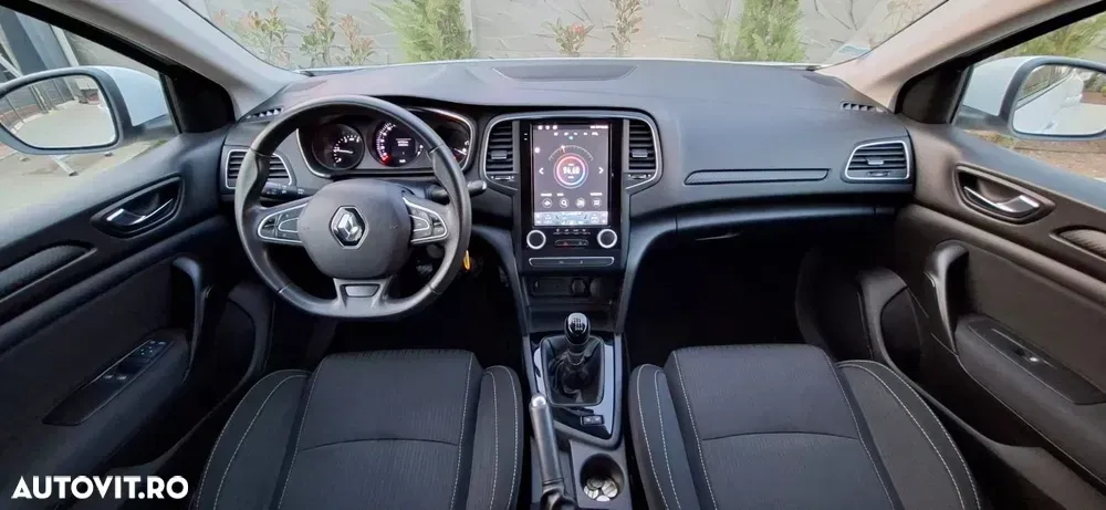 Renault Mégane IV BLUE dCi 115 LIMITED — imagine 2