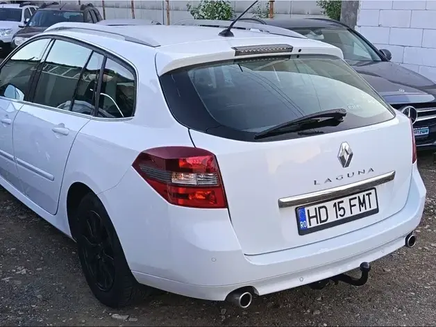 Renault Laguna III dCi 150 FAP Start-Stop Dynamique