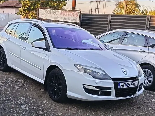 Renault Laguna III dCi 150 FAP Start-Stop Dynamique