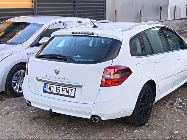 Renault Laguna III dCi 150 FAP Start-Stop Dynamique