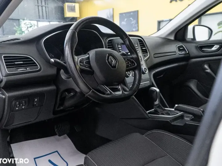 Renault Mégane TCe 140 GPF EDC ZEN