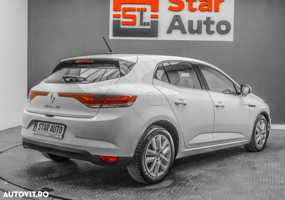 Renault Mégane IV TCe 140 GPF EQUILIBRE — imagine 6