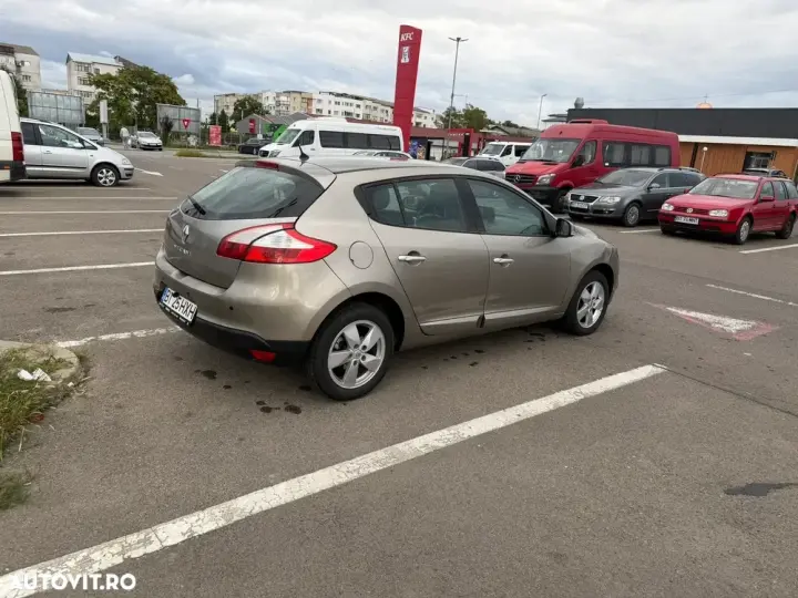 Renault Mégane III 1.6 16V Expression