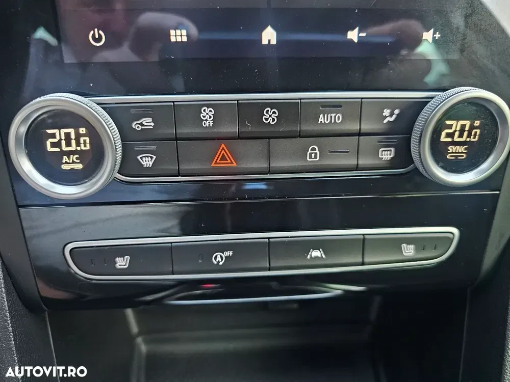 Renault Mégane IV Blue dCi 116 Intens — imagine 5