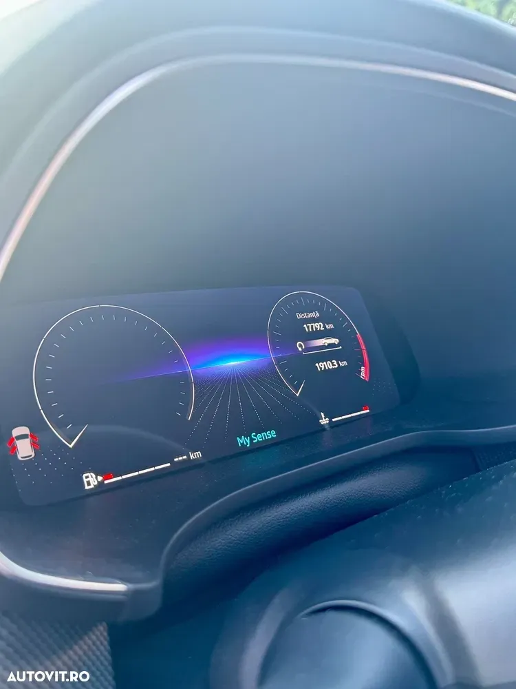 Renault Arkana MHEV 140 EDC Techno — imagine 4
