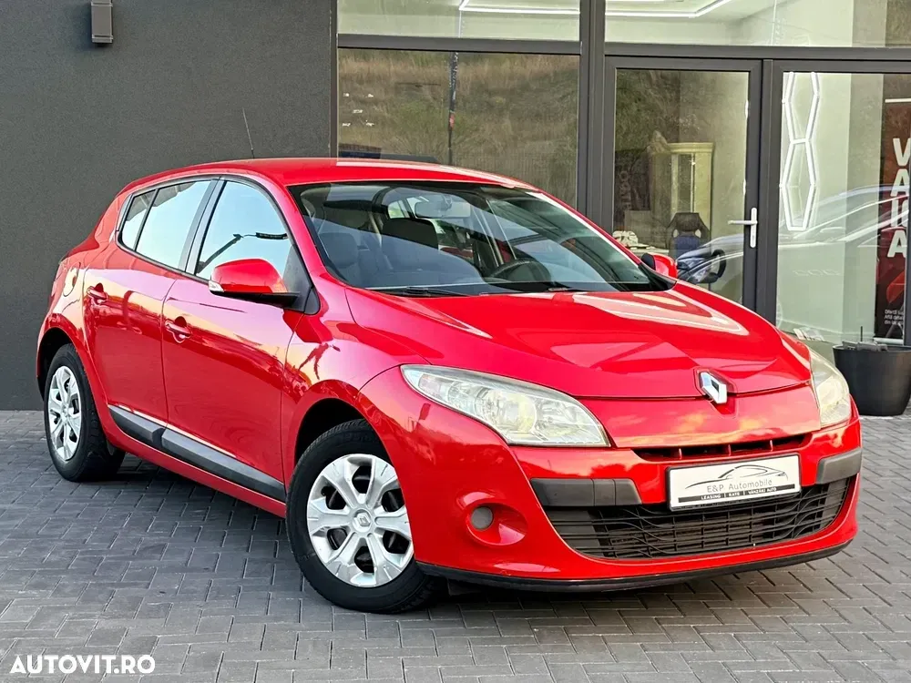 Renault Mégane 1.5 dCi Expression — imagine 4