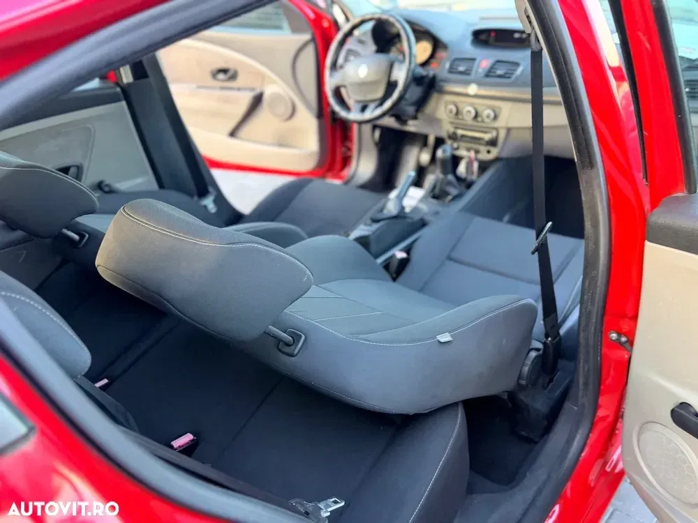 Renault Mégane 1.5 dCi Expression — imagine 6