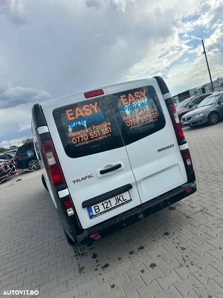Renault Trafic 2.0 Blue dCi 110 S&S L1 8+1 Zen — imagine 2