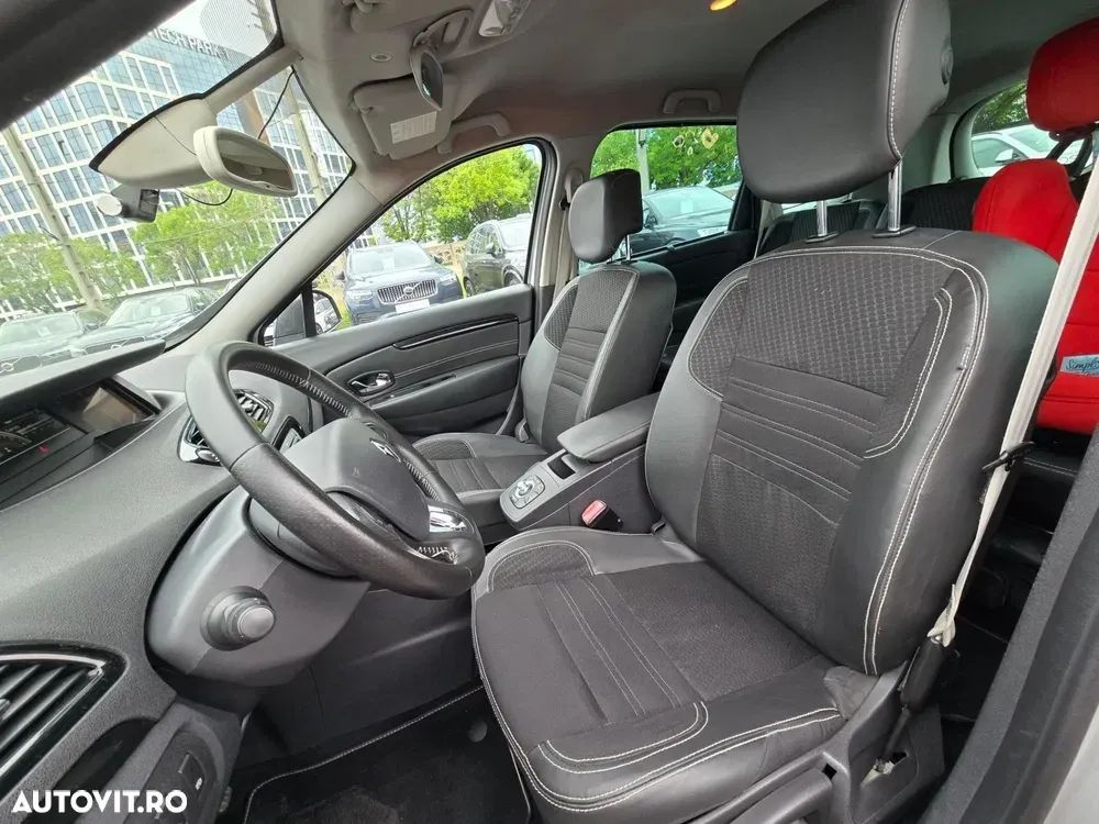 Renault Grand Scenic 1.6 dCi Stop&Start Energy Privilege — imagine 6