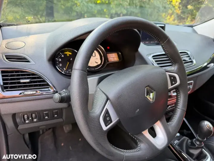 Renault Mégane III ENERGY dCi 110 Start & Stop Bose Edition