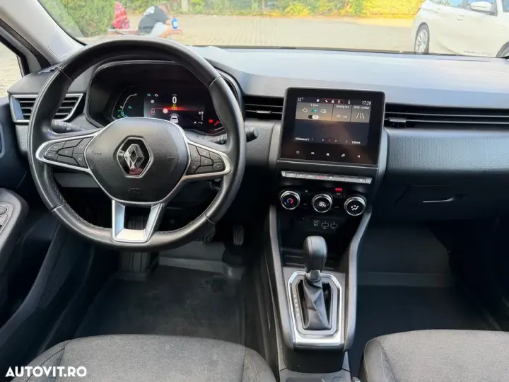 Renault Clio V E-Tech 145 Evolution