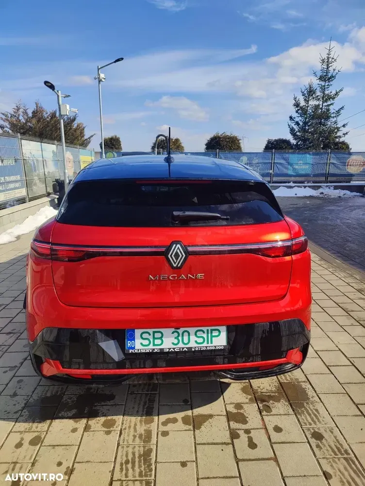 Renault Mégane EV60 super charge techno — imagine 2