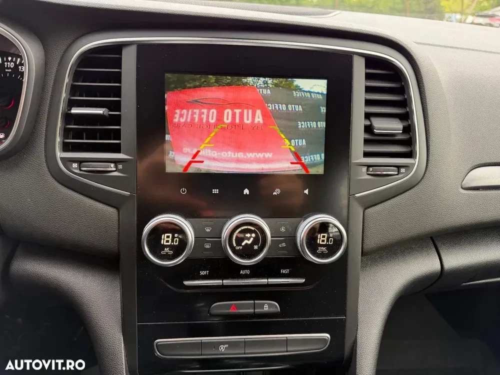Renault Mégane TCe 140 GPF Zen — imagine 3