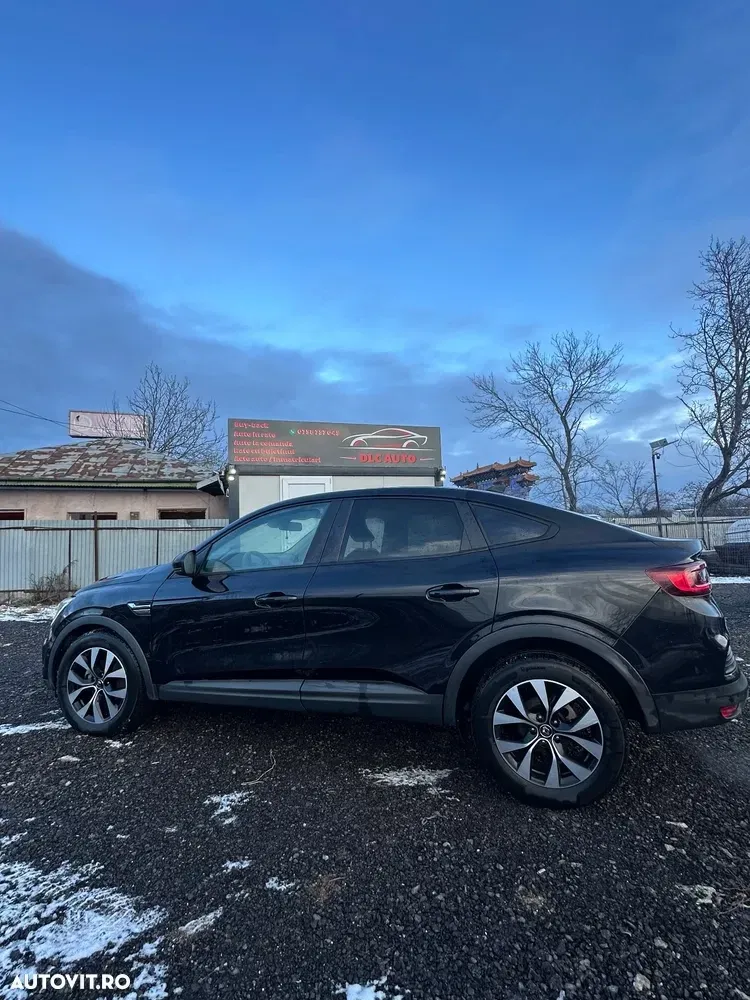 Renault Arkana E-TECH 145 Evolution — imagine 4