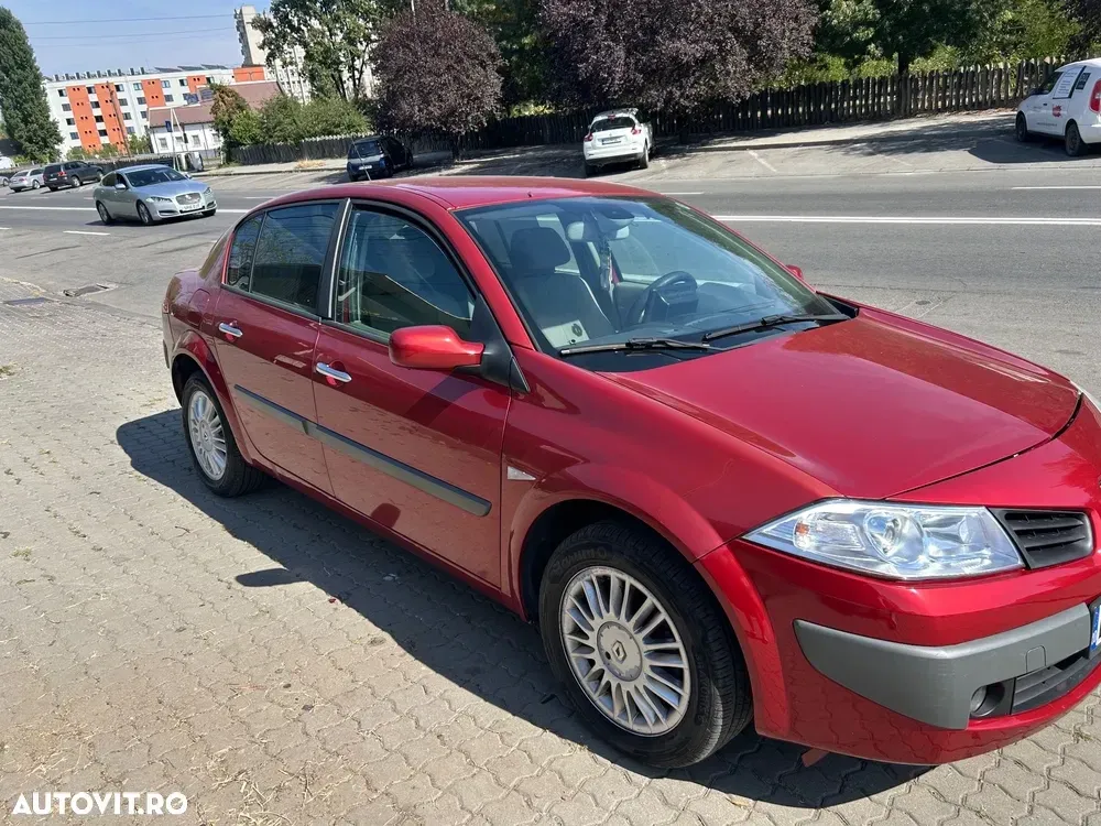 Renault Mégane II II 1.6 Influence — imagine 2