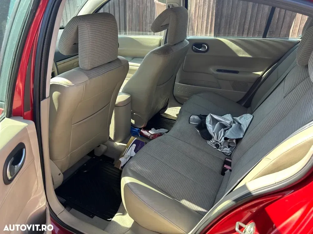 Renault Mégane II II 1.6 Influence — imagine 5
