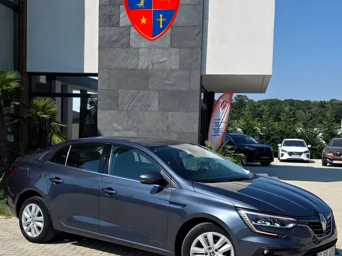 Renault Mégane IV TCe 140 EDC GPF Zen