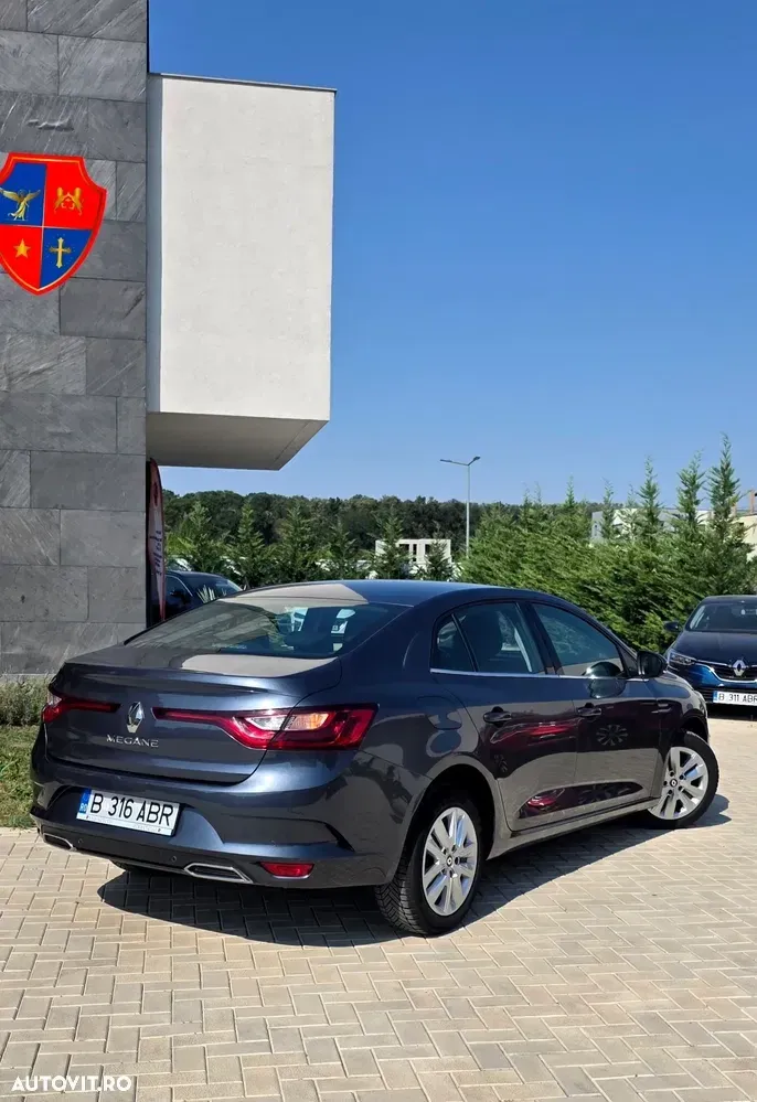 Renault Mégane IV TCe 140 EDC GPF Zen — imagine 4