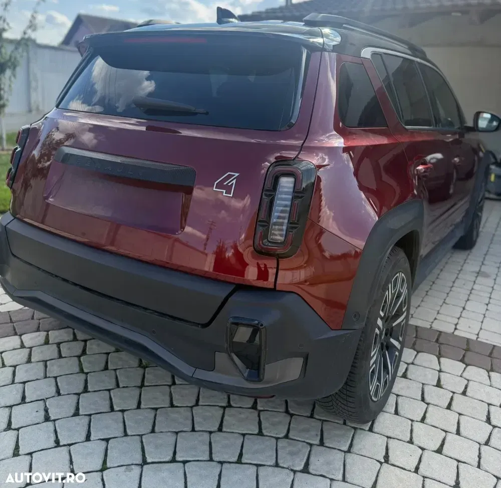 Renault 4 E-Tech 52 kWh Techno — imagine 4