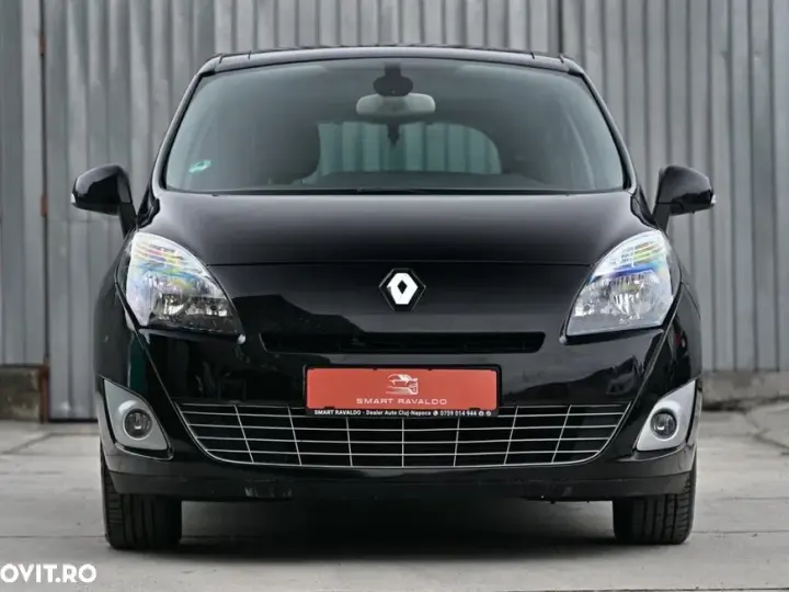 Renault Grand Scenic dCi 130 FAP Start & Stop Bose Edition