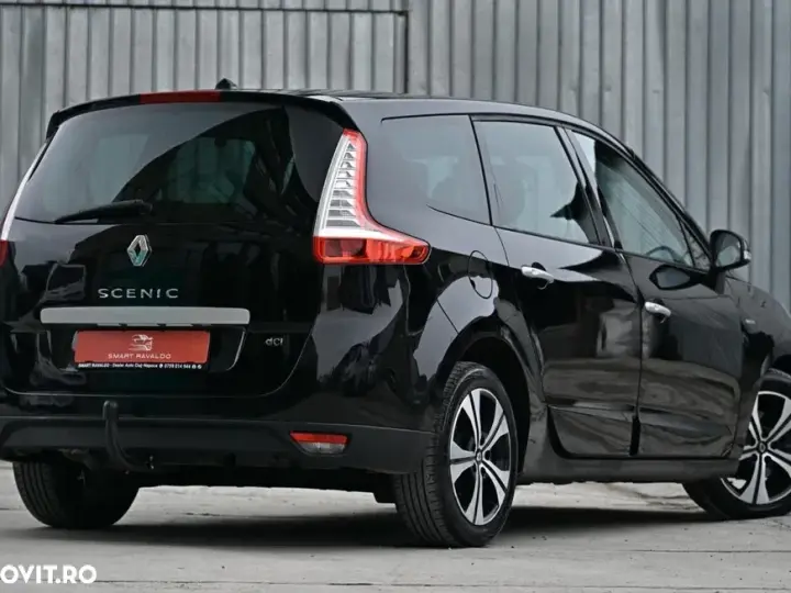 Renault Grand Scenic dCi 130 FAP Start & Stop Bose Edition