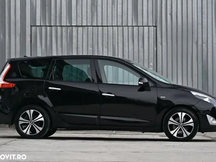 Renault Grand Scenic dCi 130 FAP Start & Stop Bose Edition