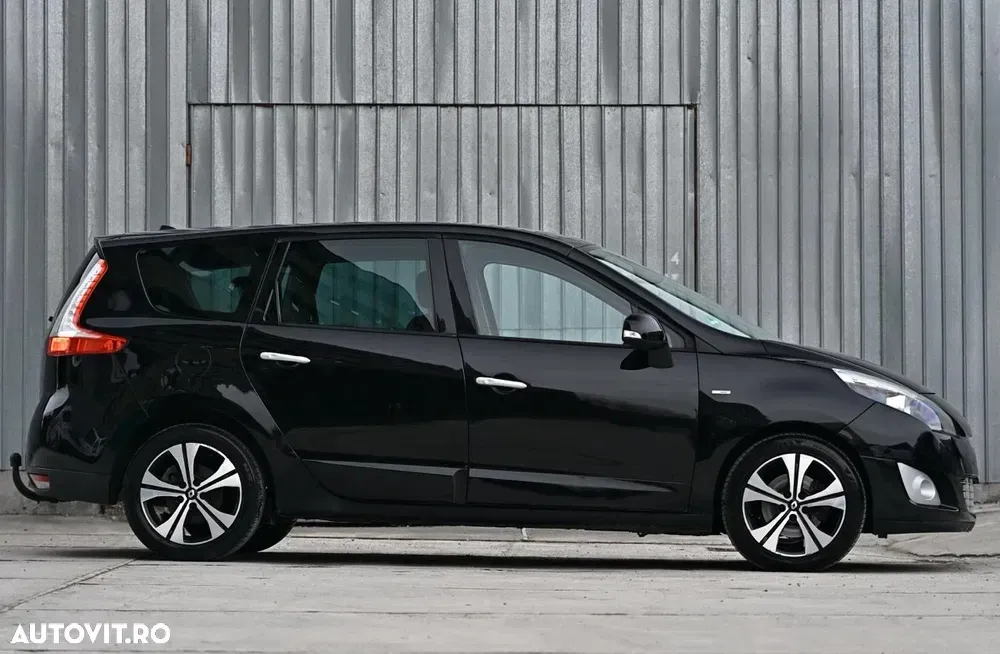 Renault Grand Scenic dCi 130 FAP Start & Stop Bose Edition — imagine 6