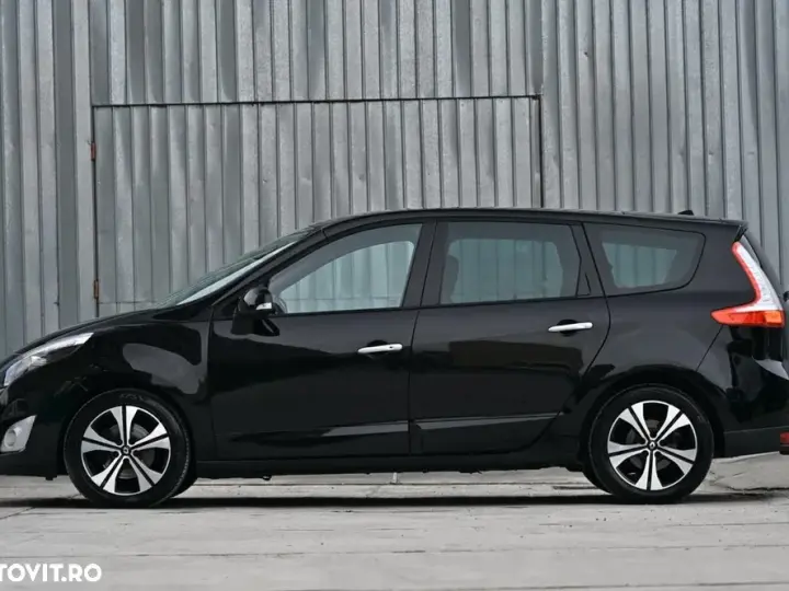 Renault Grand Scenic dCi 130 FAP Start & Stop Bose Edition