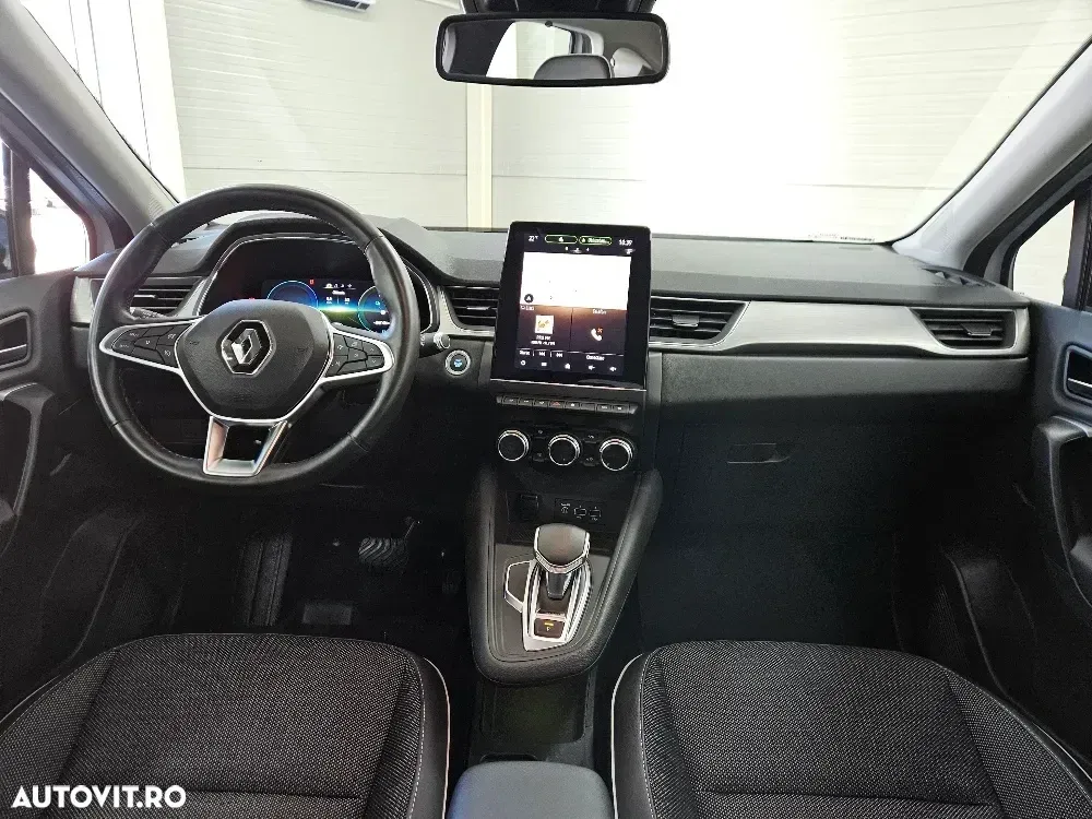 Renault Captur II E-Tech Plug-In-Hybrid Intens — imagine 3