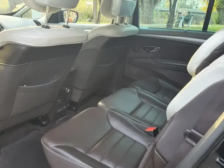 Renault Espace V Energy dCi 160 EDC Initiale Paris