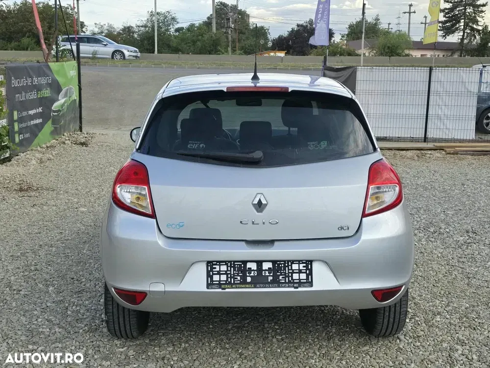 Renault Clio III dCi 90 Dynamique — imagine 5