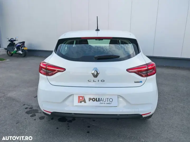 Renault Clio V full hybrid 145 Techno