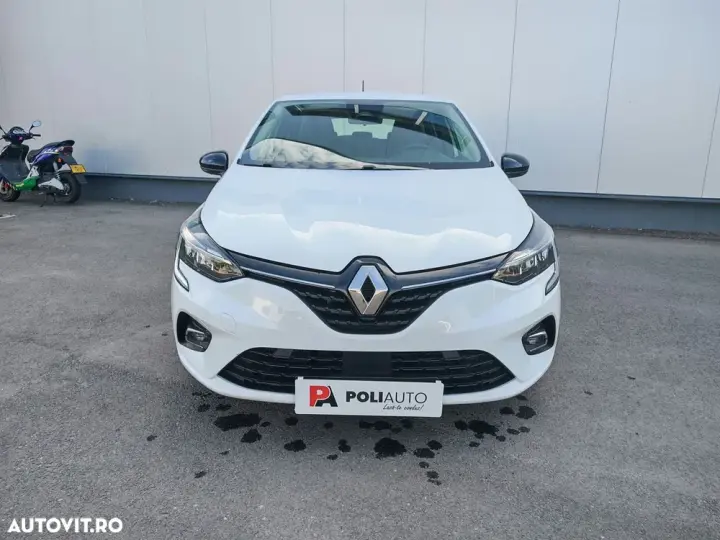 Renault Clio V full hybrid 145 Techno