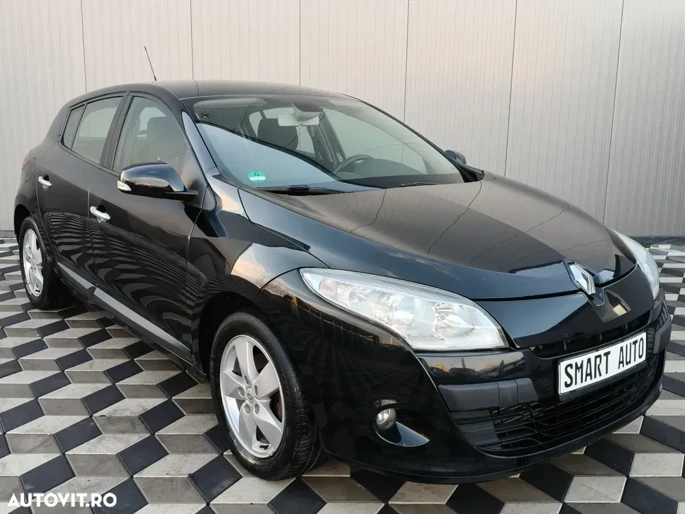 Renault Mégane Grandtour TCe 130 BOSE Edition — imagine 3