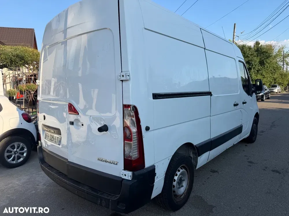 Renault Master — imagine 5