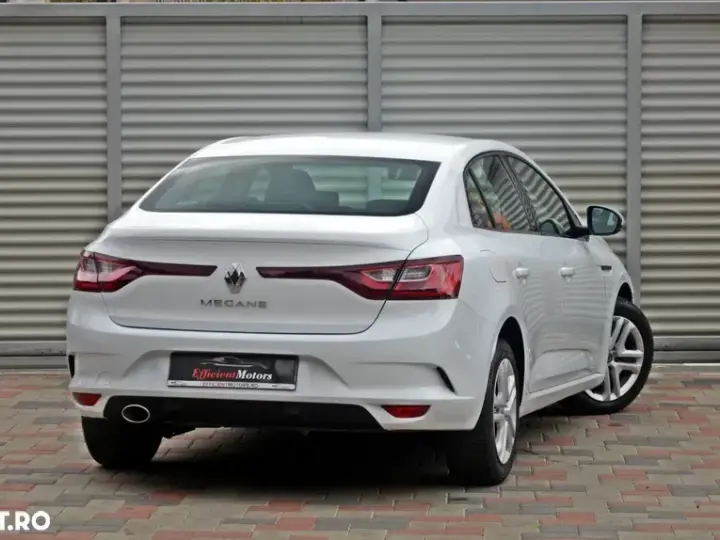 Renault Mégane IV TCe 140 GPF EDC BUSINESS EDITION