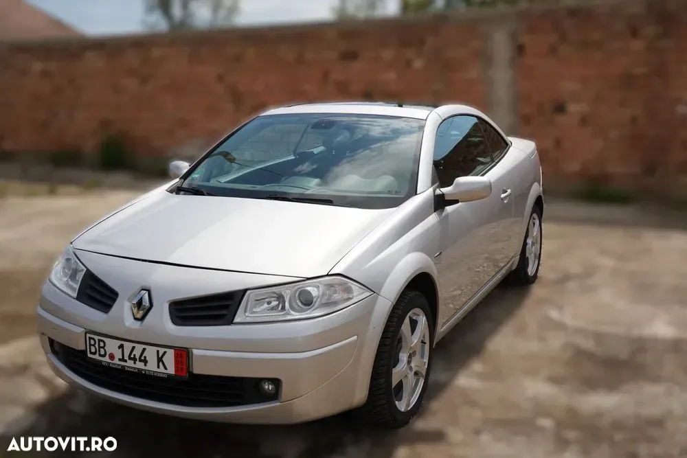 Renault Mégane III II 1.9 dCI Dynamique — imagine 3