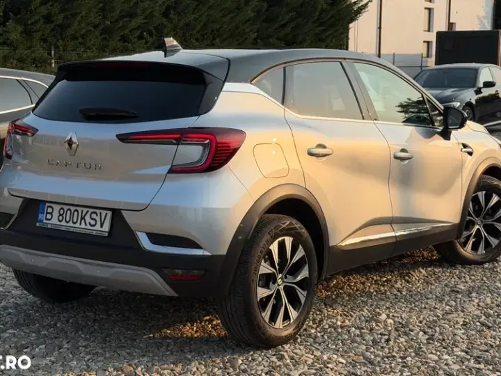 Renault Captur II 140 EDC MHEV Techno