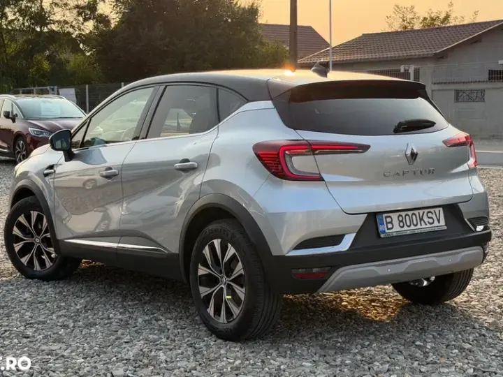 Renault Captur II 140 EDC MHEV Techno