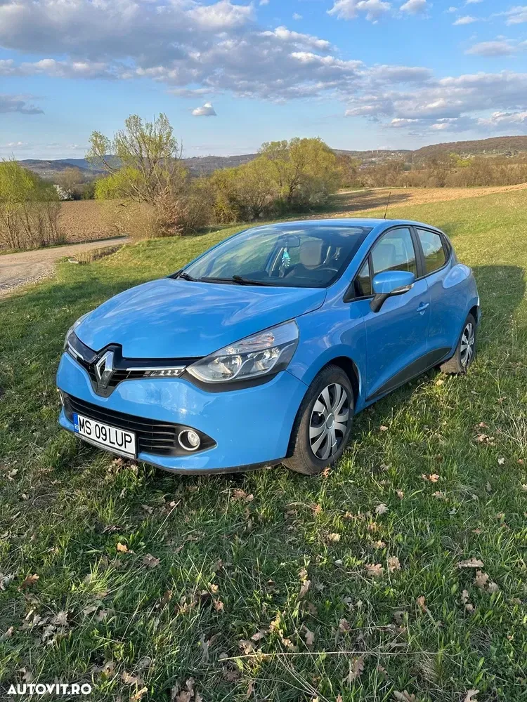 Renault Clio IV [2012 - — imagine 3
