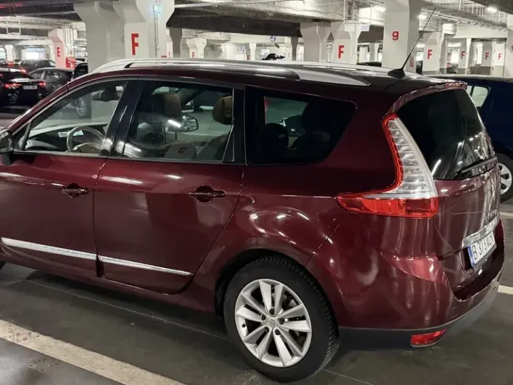 Renault Grand Scenic