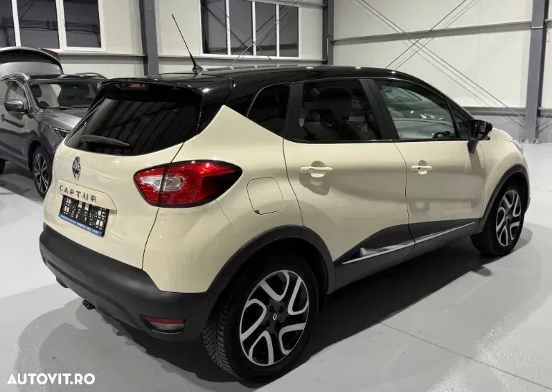 Renault Captur I dCi 90 EDC Dynamique — imagine 3