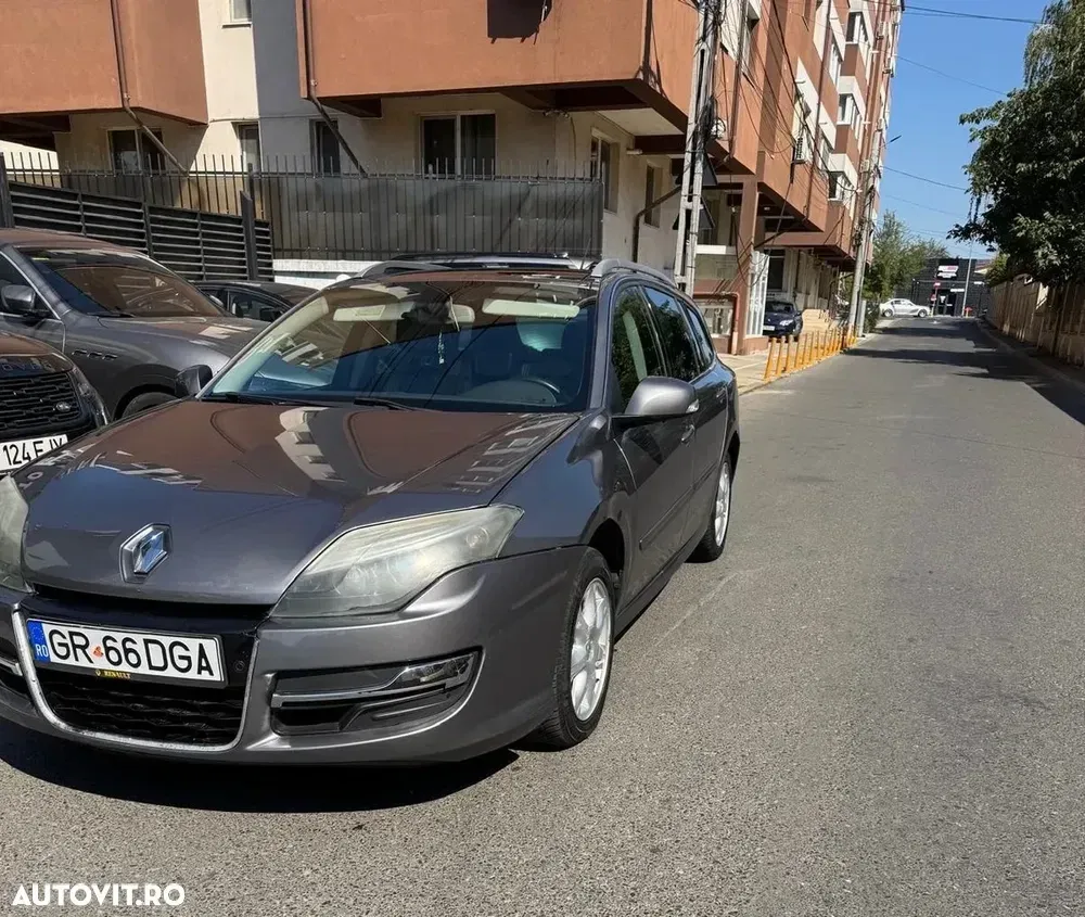 Renault Laguna dCi 110 FAP EDC Expression — imagine 5