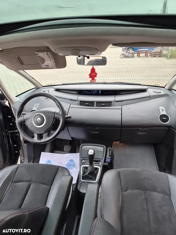 Renault Espace IV 2.0 dCi FAP Aut. Dynamique — imagine 6